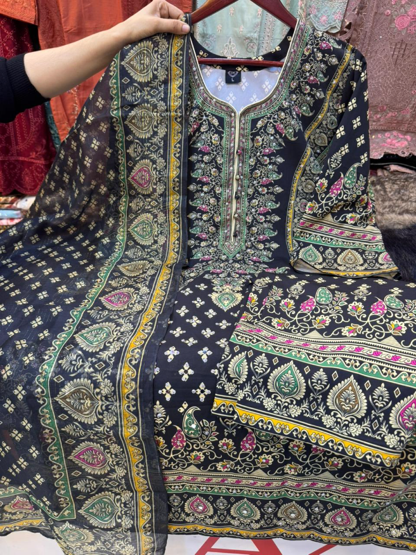 Premium  Dubai Cherry Silk Item 